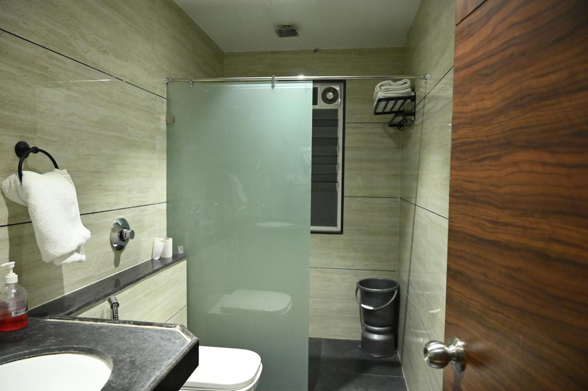 The One Hotel 纳西克 外观 照片