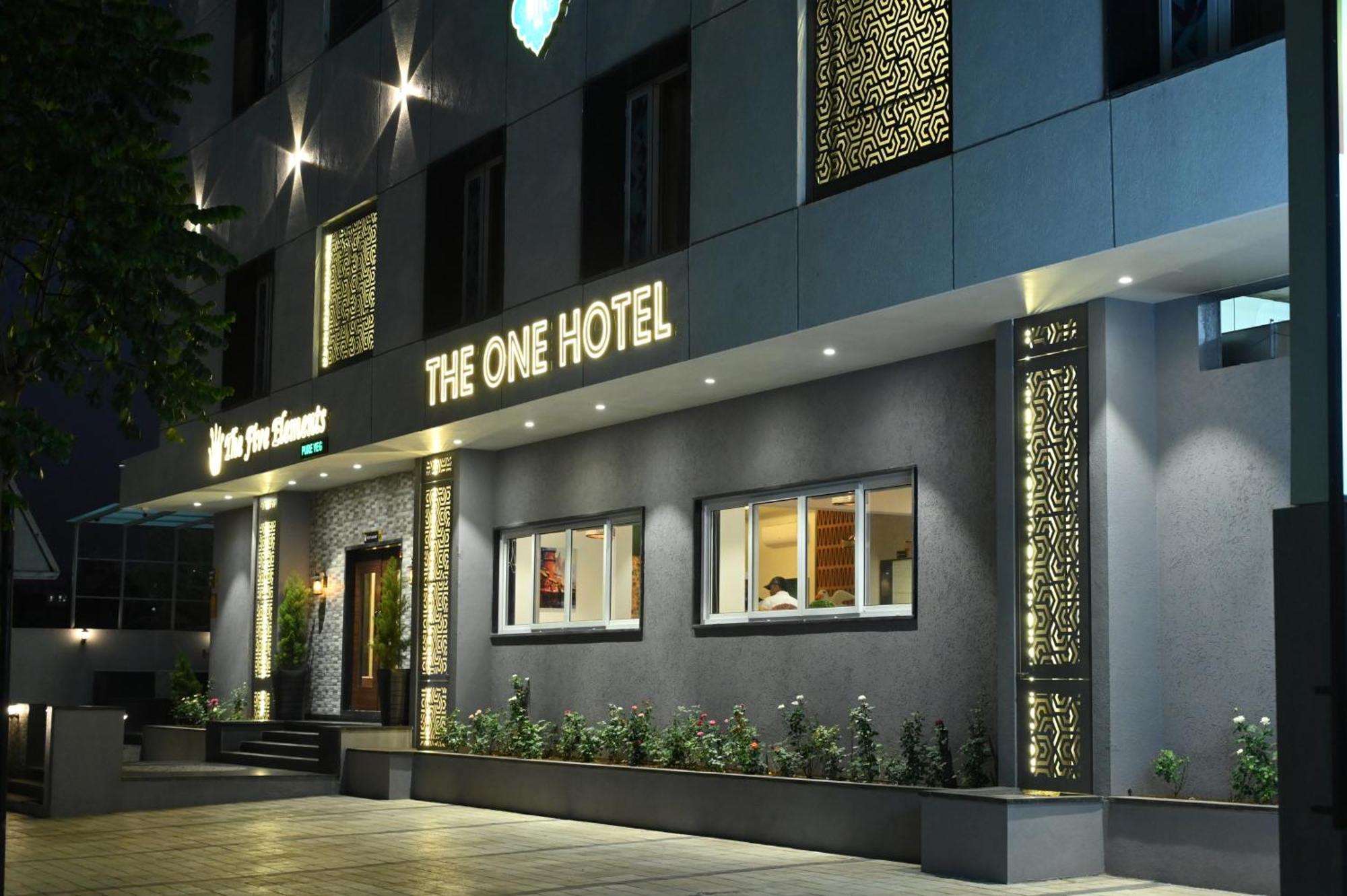 The One Hotel 纳西克 外观 照片